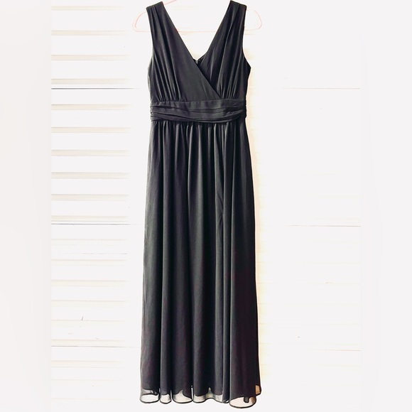 Lulus Dresses & Skirts - Heavenly Hues Black Maxi Dress Romantic Chiffon Flowing plunging V-neckline Sz S